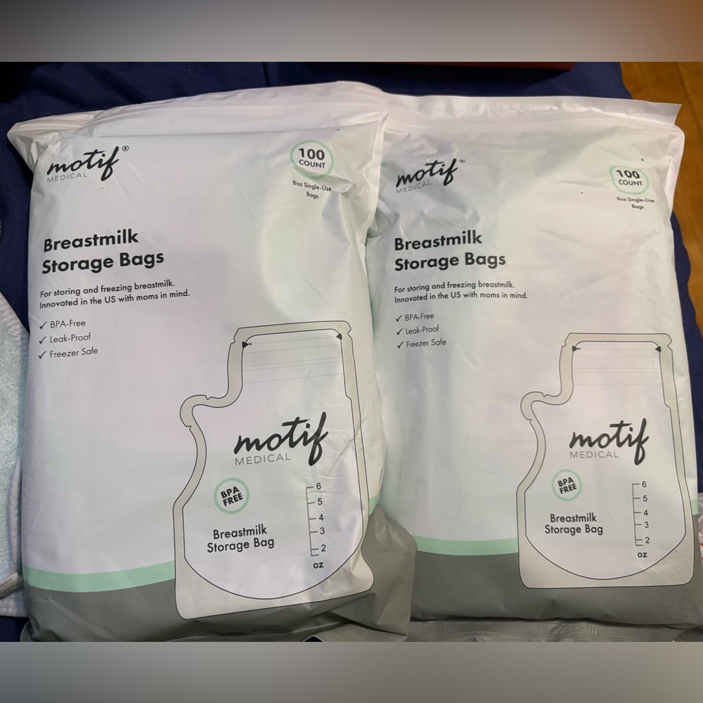 Motif Breastmilk Storage Bags